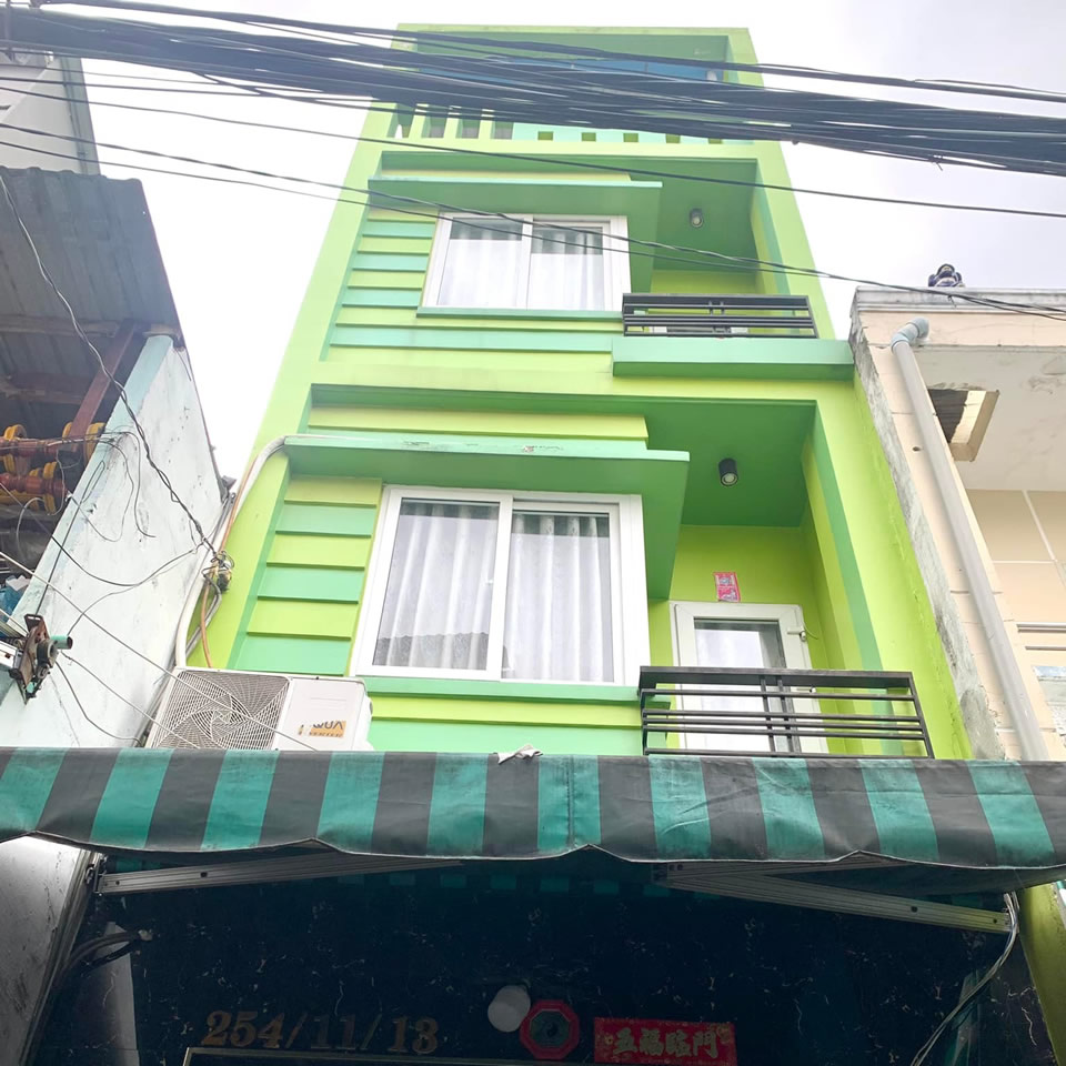 Bán nhà đường Thái Phiên quận 11
