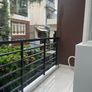 NHÀ BÁN HẺM 506 ĐƯỜNG LẠC LONG QUÂN