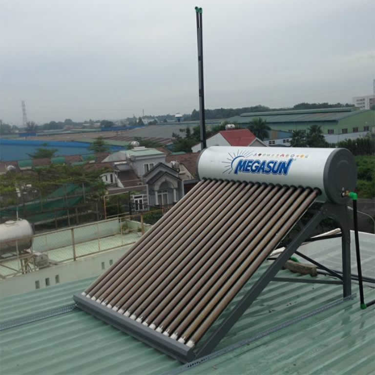 Máy năng lượng mặt trời 180L Megasun KAE