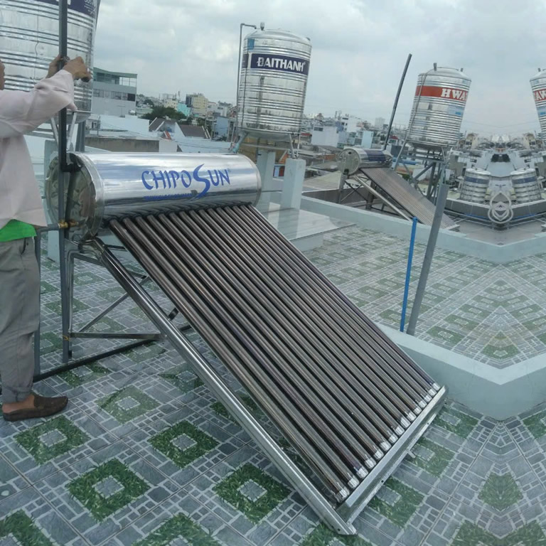 Máy nước nóng mặt trời 180 lít ChipoSun