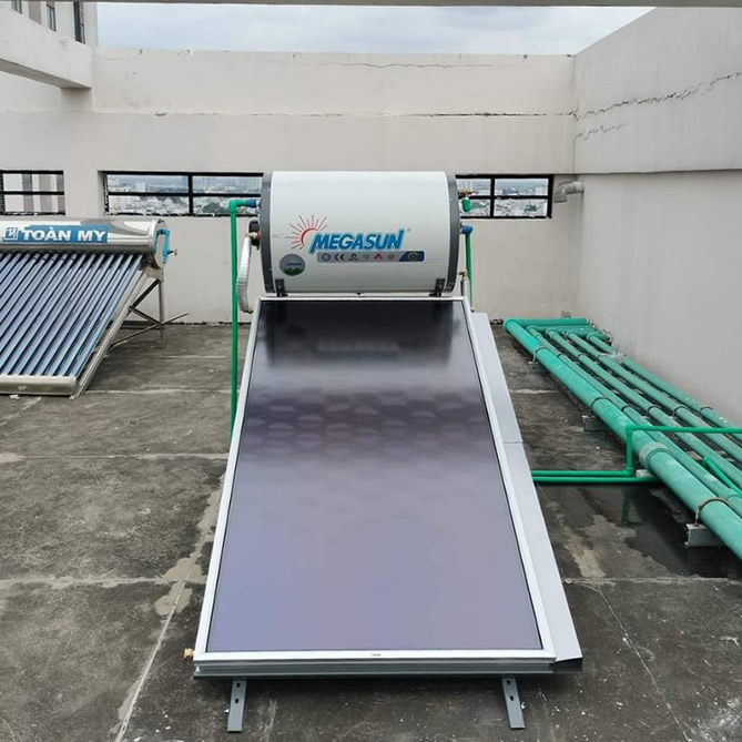 Máy nước nóng mặt trời 150 lít Megasun MGS-CT-FC