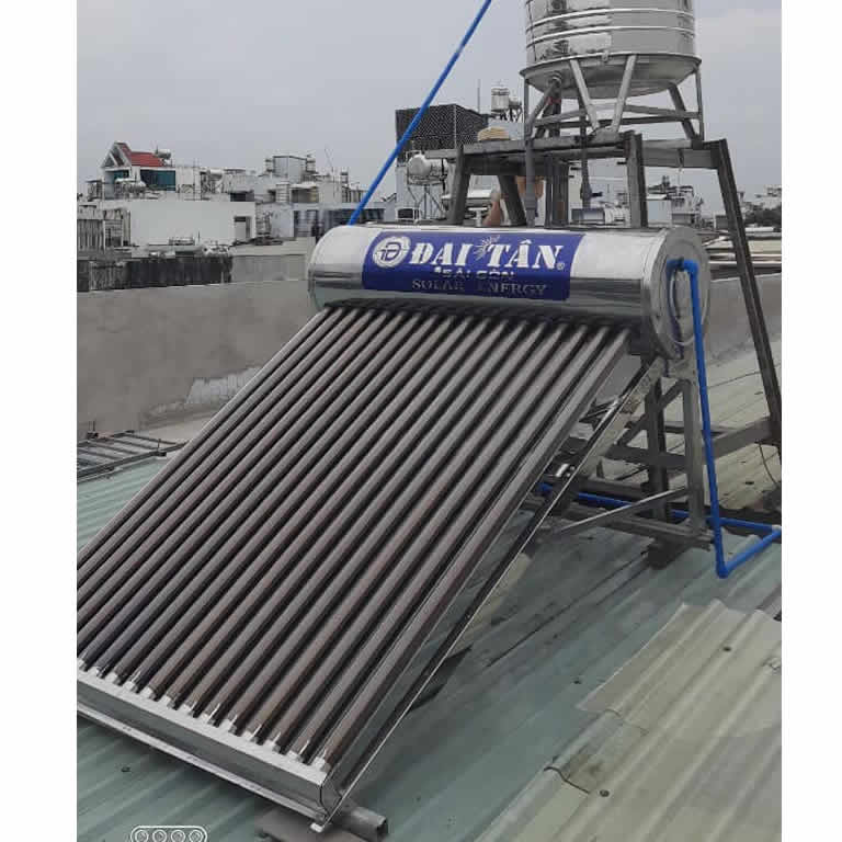 Máy nước nóng mặt trời 140 lít Đại Tân