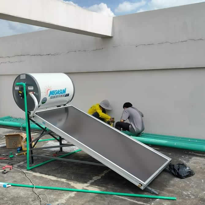 Máy nước nóng năng lượng mặt trời 150 lít Megasun chịu áp