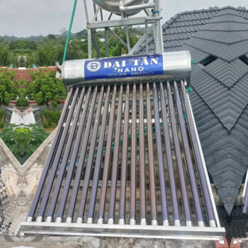 Máy nước nóng mặt trời 180 lít Đại Tân