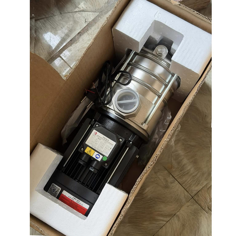 Máy bơm đa tầng cánh 3hp 380v Ewara CM8-40T